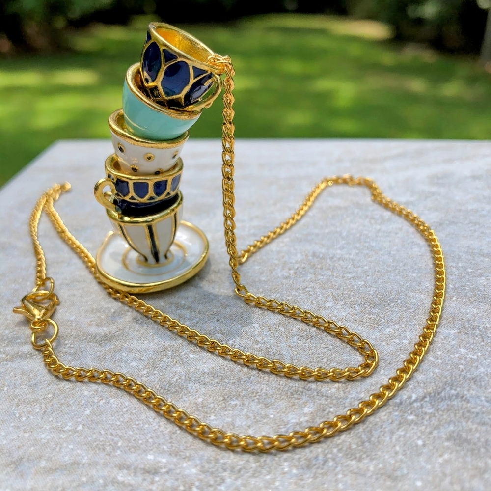 Alice in Wonderland Golden Teacup Party Necklace - Picture 5 of 16